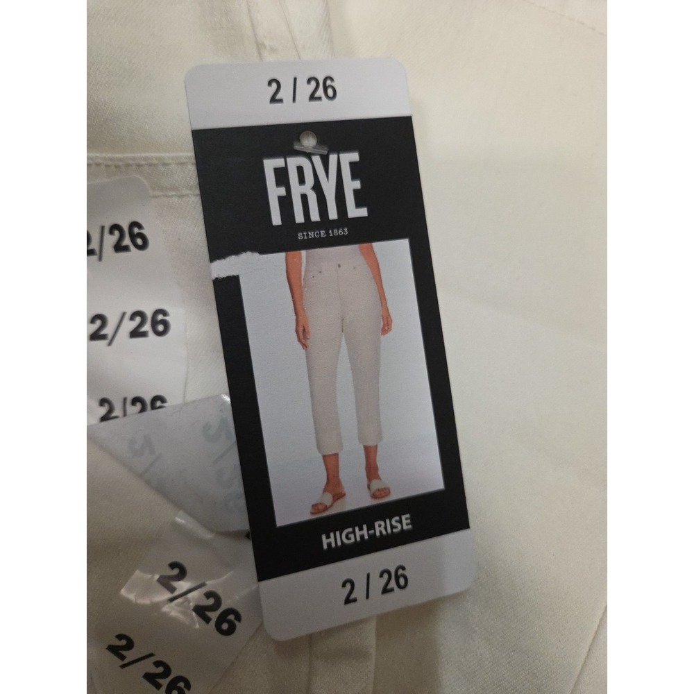 FRYE WOMEN 'S IVORY CUFFED CAPRI DENIM JEAN'S HIGH RISE SIZE 2/26 NWT - Picture 2 of 2